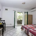 Appartement By The Sea - 20165 *
