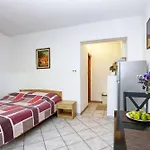 By The Sea - 20165 Apartamento Rogoznica (Sibenik-Knin)
