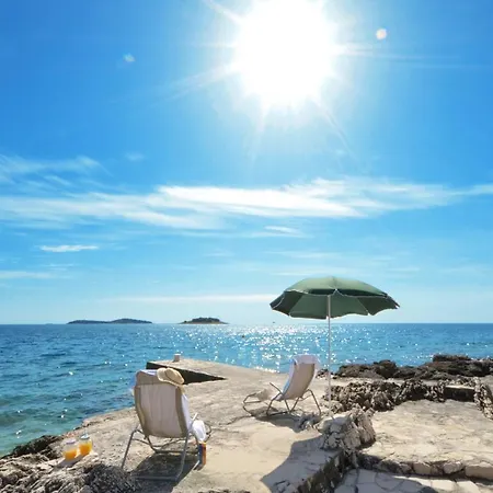 By The Sea - 20165 Rogoznica (Sibenik-Knin)