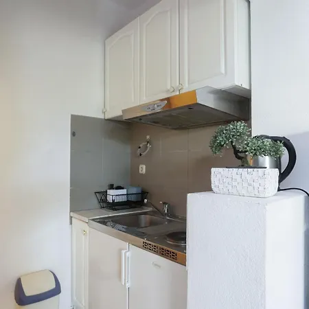 By The Sea - 20165 Apartment Rogoznica (Sibenik-Knin)