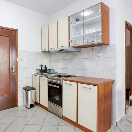 Apartment By The Sea Rogoznica - 20165